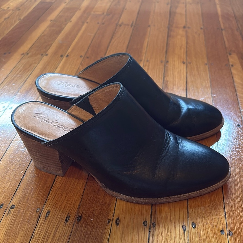 Madewell black heeled leather mule